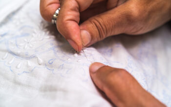 elida-artesana-bordado-2 elida-artesana-bordado-2